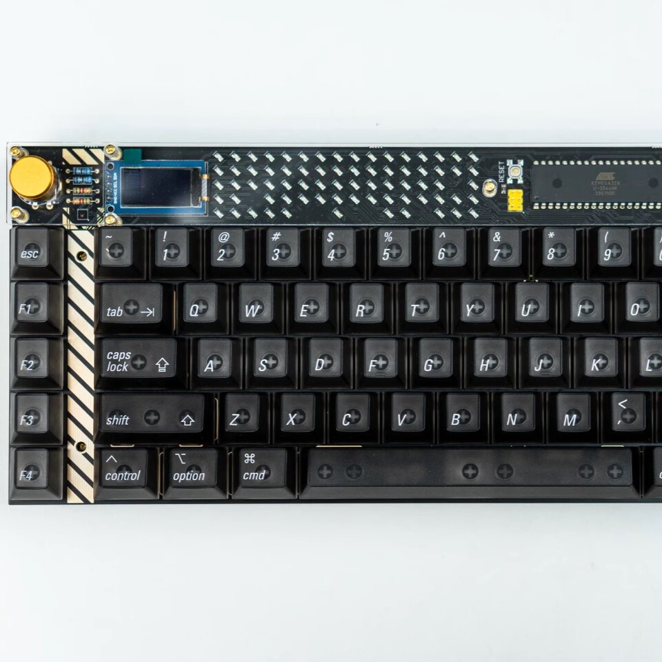 Kit Tastiera Meccanica Lele76Y - Esports And Gaming Industry recensione e prezzo